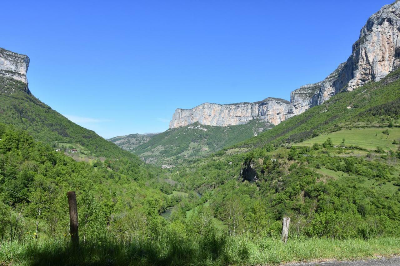 Gite De Charme La Chabotte - Royans / Vercors Chatelus  Экстерьер фото